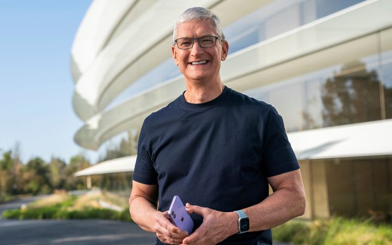 Тім Кук попросив співробітників Apple повернутися в офіс