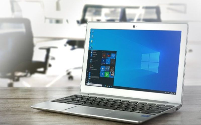 Підприємницю з Мадрида засудили на 6 місяців за піратські Windows і Microsoft Office